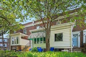 featured image of 5118 Oakland St #2