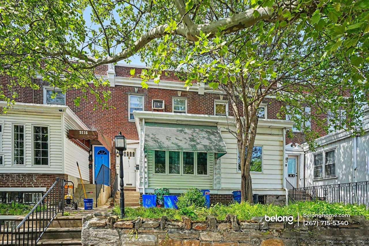 5118 Oakland St #2 - Photo 2 of 15