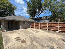 915 Pinckney St ##A - Photo 1 of 1