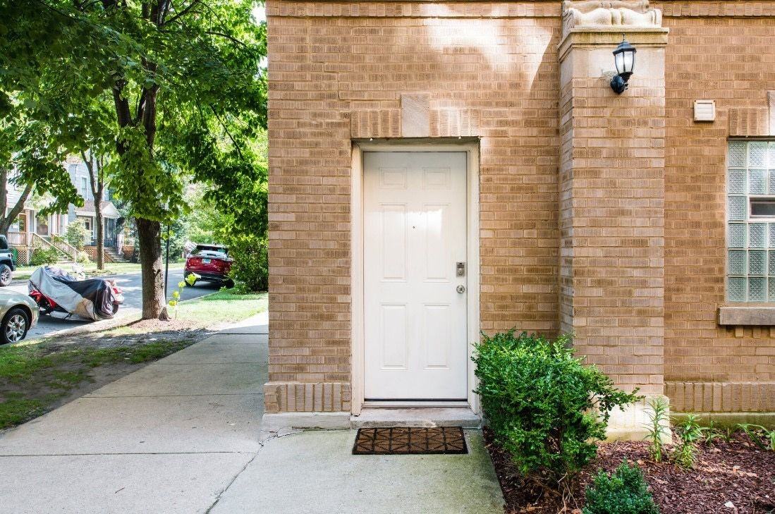 2846 N Christiana Ave ##G - Photo 2 of 22