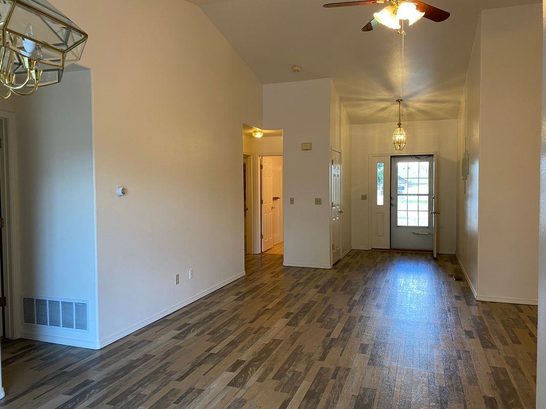 819 New York Ave - Photo 5 of 18