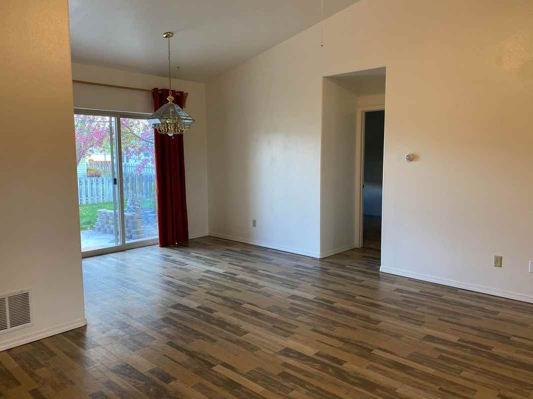 819 New York Ave - Photo 6 of 18