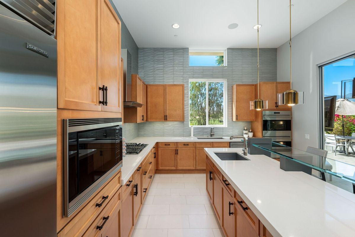 4138 Indigo St - Photo 6 of 49