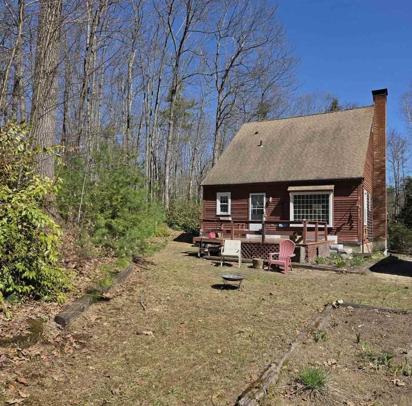 43 Casalis Rd - Photo 3 of 36