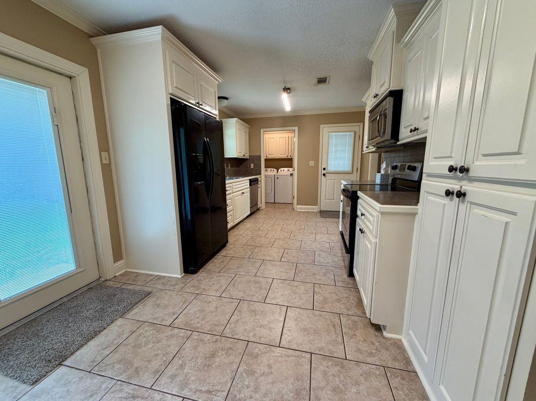 106 Hickory Dr - Photo 6 of 21