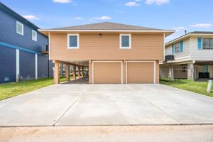 featured image of 901 Bonita St
