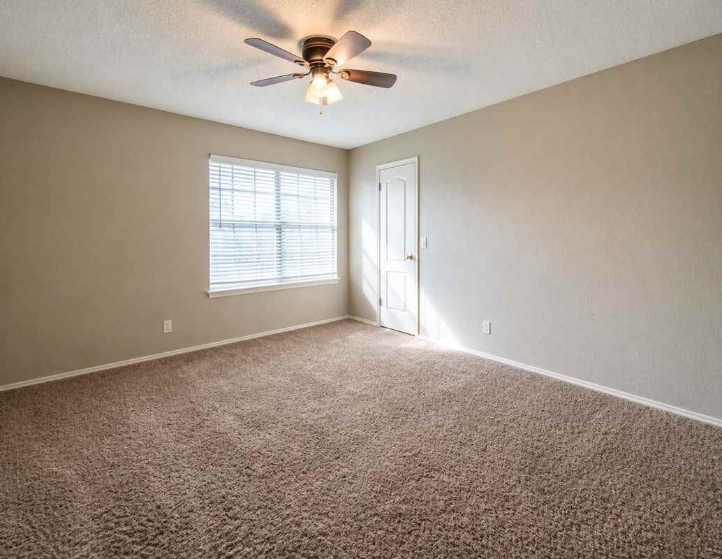 12900 Medina River Way - Photo 3 of 14