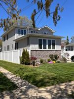 featured image of 84 Commonwealth Ave