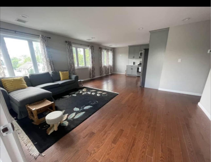 84 Commonwealth Ave - Photo 3 of 7