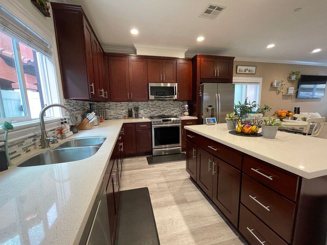 6518 Walker Ave - Photo 3 of 26