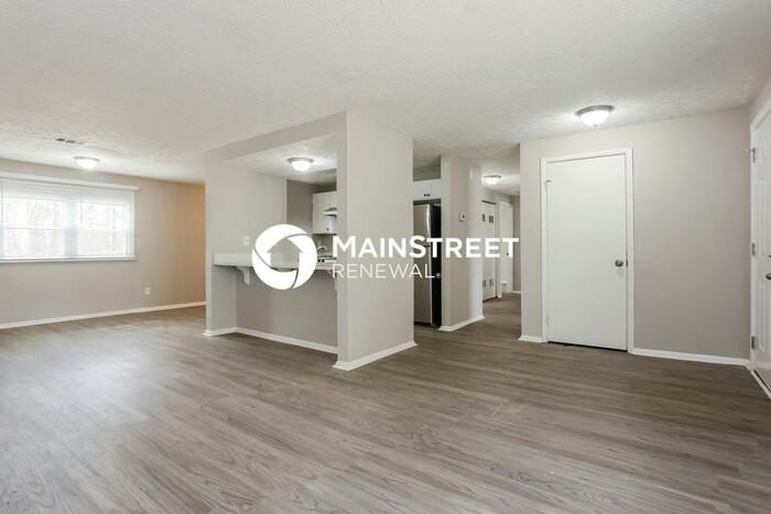 2153 Scarbrough Rd - Photo 4 of 16