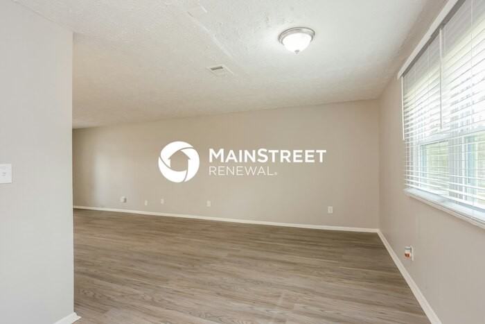 2153 Scarbrough Rd - Photo 5 of 16