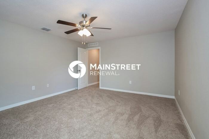 1126 Union Ave - Photo 6 of 16