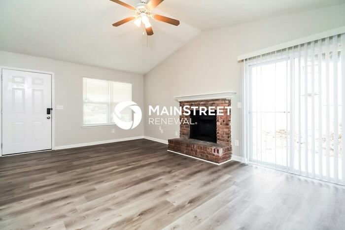 1022 Brandon Hill Way - Photo 3 of 16