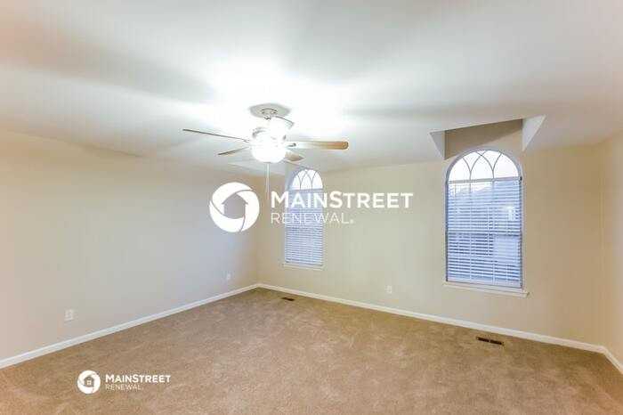 1208 Riverford Dr - Photo 4 of 16