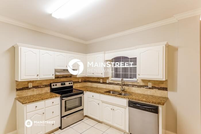 1208 Riverford Dr - Photo 7 of 16