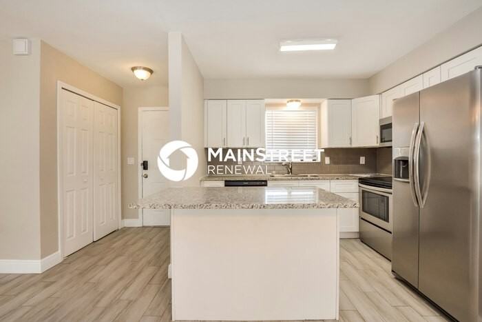 2755 Candler Dr - Photo 7 of 16