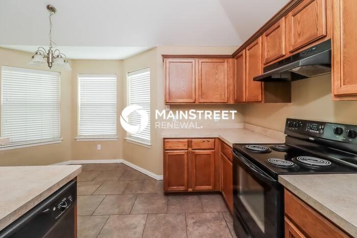 129 Currie Ct - Photo 7 of 16