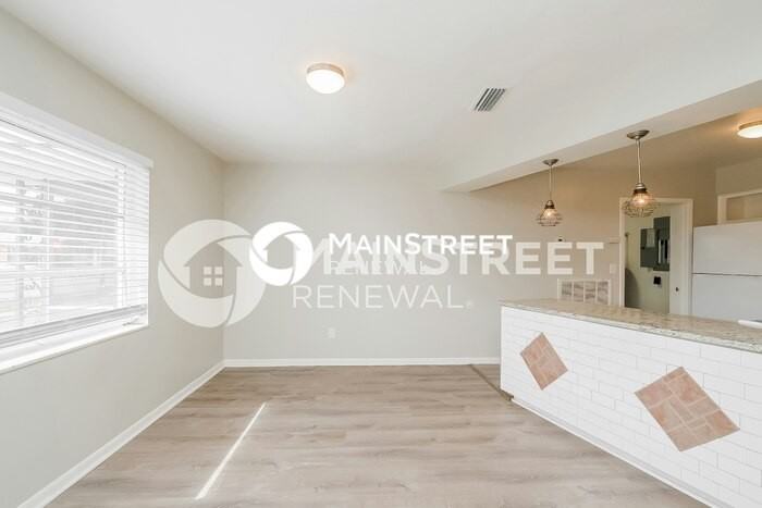 7117 Cambridge St - Photo 5 of 16