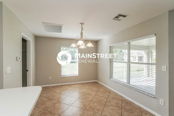 3620 Ne 9th Ave - Photo 5 of 16