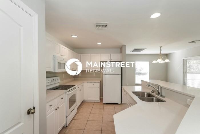 3620 Ne 9th Ave - Photo 7 of 16