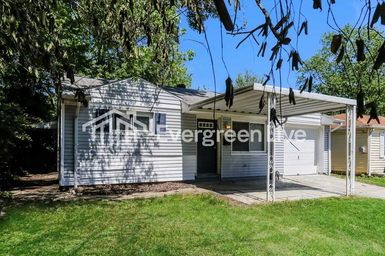 3284 Warfield Ave - Photo 2 of 15