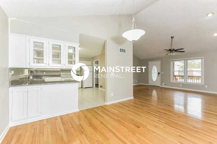 729 Fallowfield Dr - Photo 4 of 16