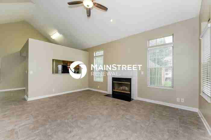 2013 Valley Dr - Photo 2 of 15