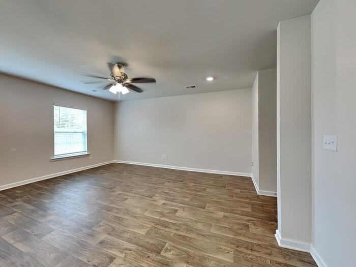 518 Belgian Blue Way - Photo 3 of 24