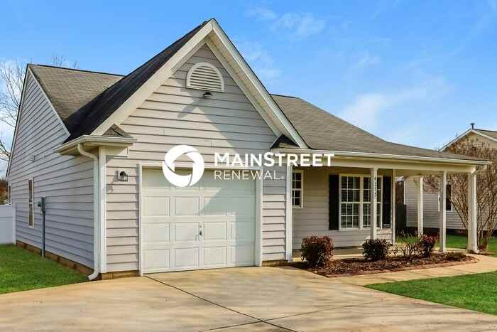 4275 Cochran Rd Sw - Photo 2 of 16