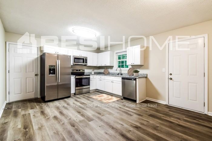 145 Teal Pl - Photo 2 of 17