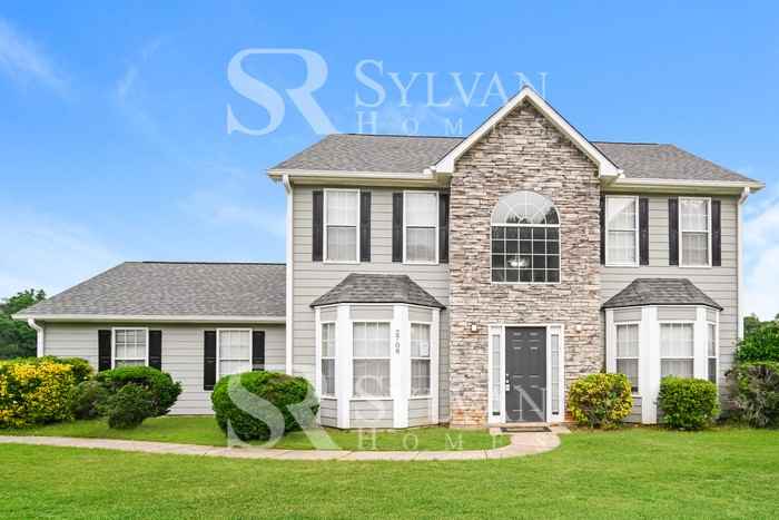 2708 Boulder Pointe Ct - Photo 3 of 17