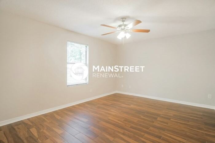 1329 Truman Dr - Photo 7 of 15