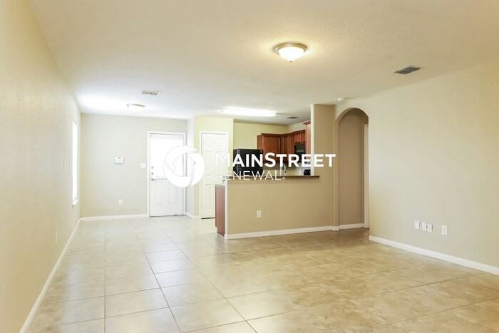 5607 Forest Cyn - Photo 3 of 13