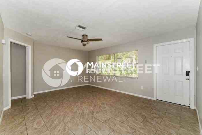 9192 San Carlos Blvd - Photo 6 of 16