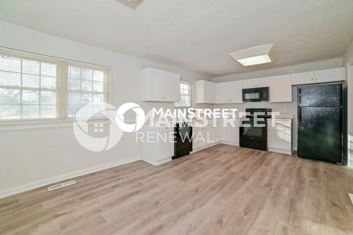 7208 Deville Way - Photo 5 of 17