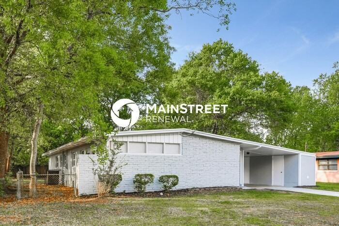 6924 Clovis Rd - Photo 3 of 16