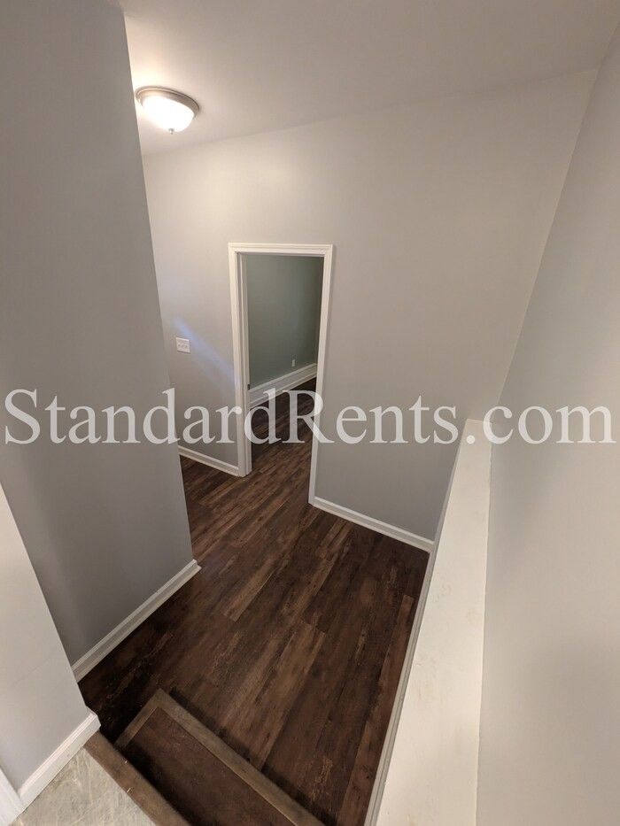 4404 Currie Ct - Photo 6 of 14