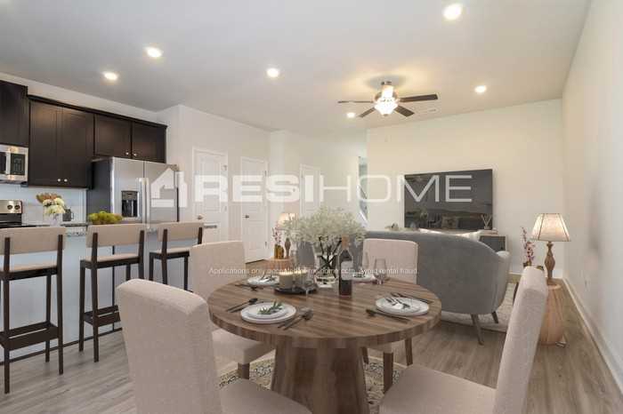 1236 Simmons Ridge Ln - Photo 6 of 19