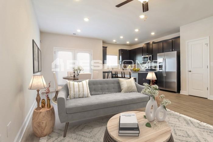 1236 Simmons Ridge Ln - Photo 7 of 19