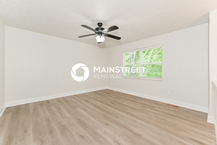 720 N Whispering Oak Cir - Photo 5 of 17