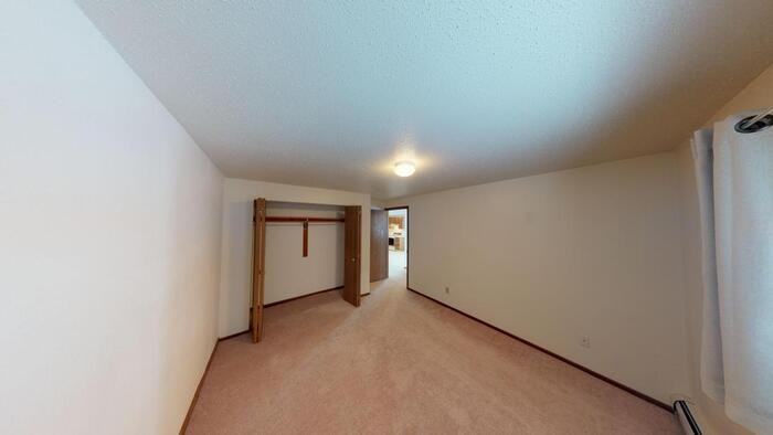 1208 24th St Nw #4 - Photo 3 of 12