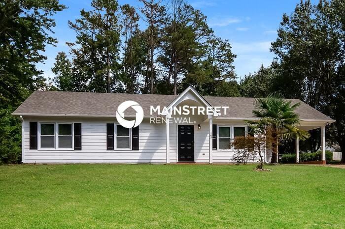 145 Hickory Creek Dr - Photo 3 of 16