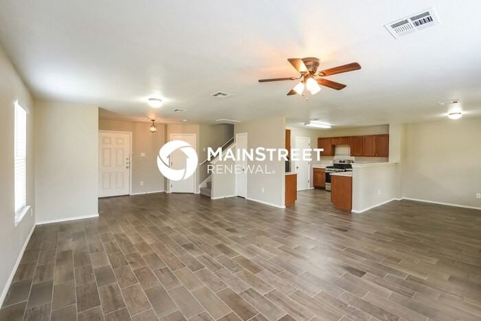 6402 Candlewick Ct - Photo 3 of 15