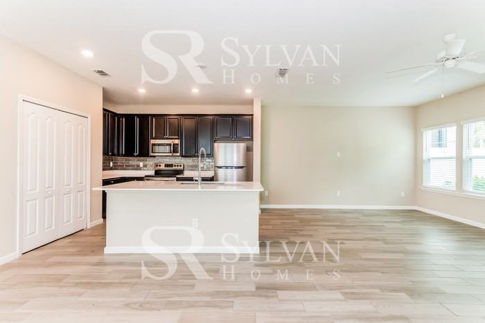 10382 Benson Lake Dr - Photo 5 of 16