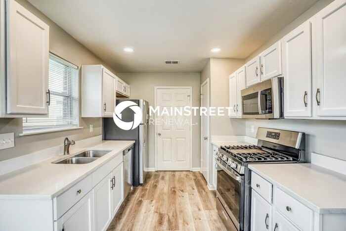 4023 Almond Lake Dr - Photo 7 of 17