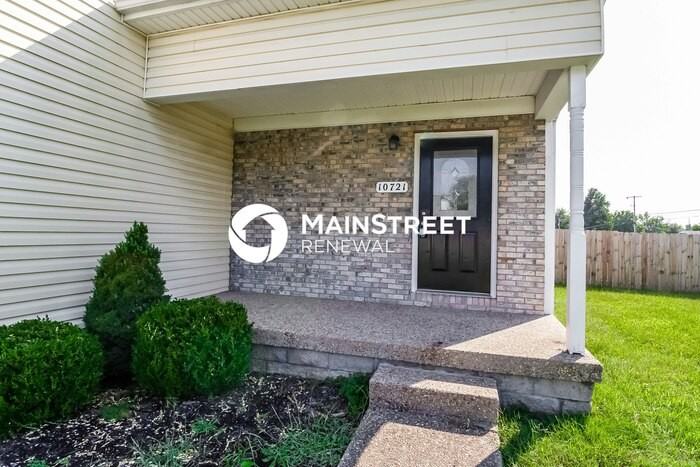 10721 Waycross Ave - Photo 2 of 15