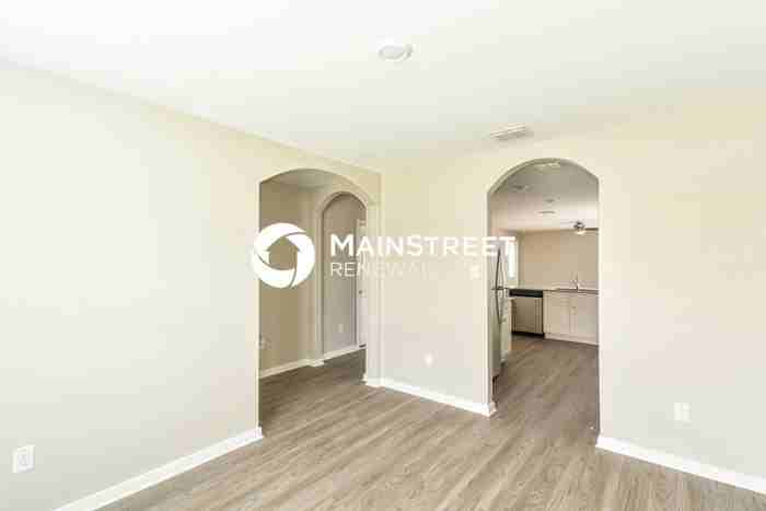 3219 Begonia Bnd - Photo 5 of 16