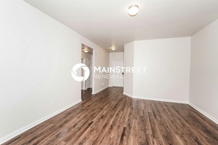 461 Woodland Trl - Photo 4 of 17