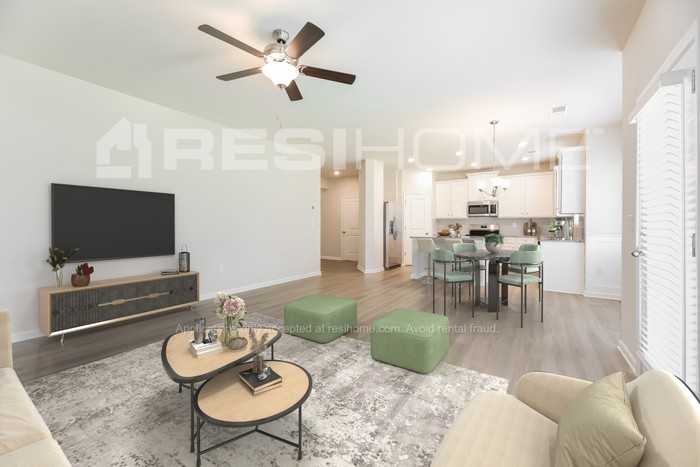 206 Buxton Ave - Photo 6 of 18